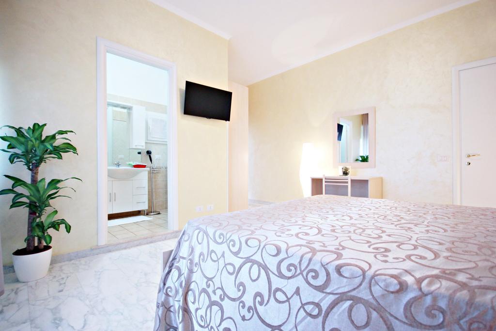 Guesthouse Holiday And Roma Camera foto