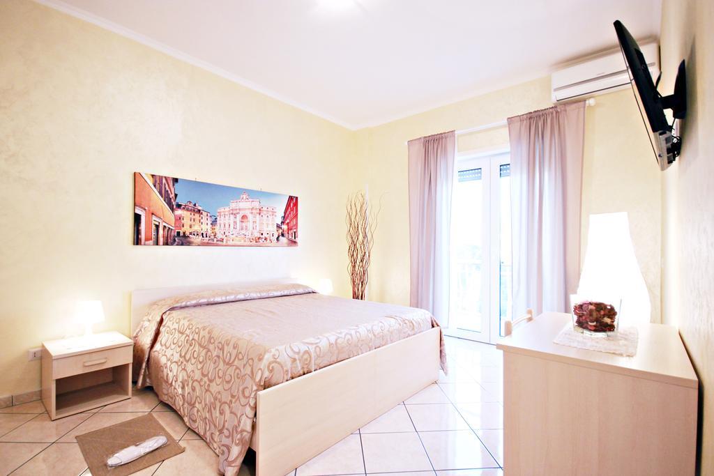 Guesthouse Holiday And Roma Esterno foto